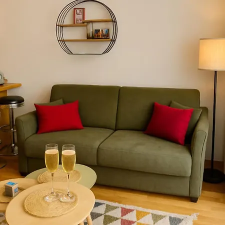 Bright In The Heart Of שאמוני